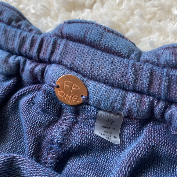 Free People NWT cotton blue shorts - Picture 4 of 5